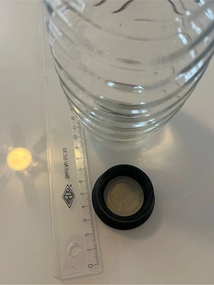 Original SodaStream Glaskaraffe mit elegantem geriffeltem Design und schwarzem Schraubdeckel. Fassun Bild 6