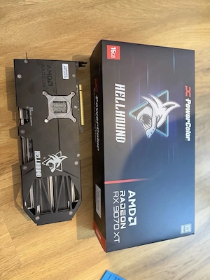 PowerColor AMD Radeon RX 9070 XT Hellhound OC 16GB Bild 3