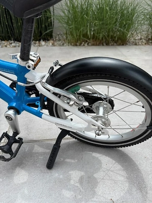 Woom 2 Kinderfahrrad 14 Zoll Blau Weiß  Bild 2