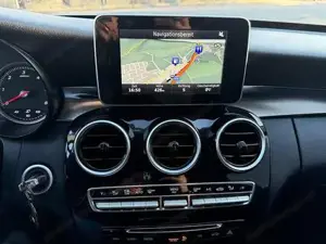 Mercedes-Benz C-Klasse Bild 16