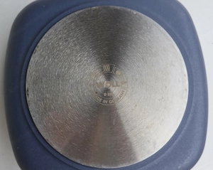 Woll Pfanne , 28 cm x 28 cm Bild 3