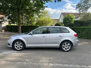 Audi A3 Sportback 1,6Tdi Bild 9