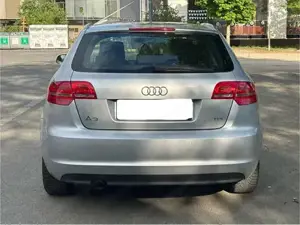 Audi A3 Sportback 1,6Tdi Bild 6