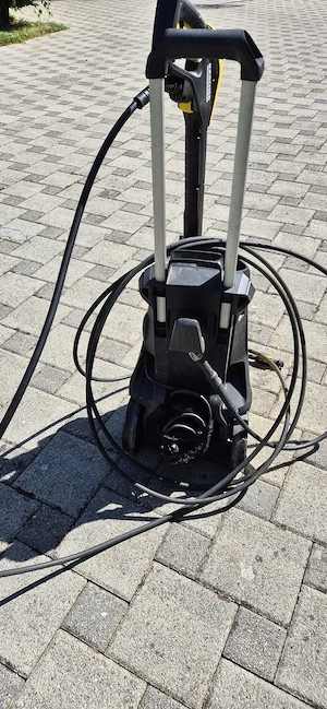 Verkaufe Kärcher Hochdruckreiniger K5 Full Control Home mit Variodüse und Dreckfräser Bild 3