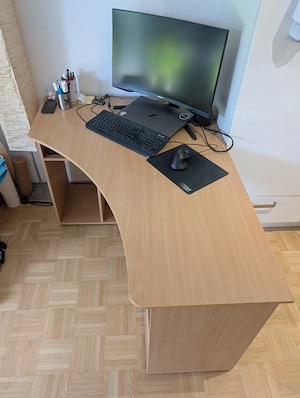 Eckschreibtisch zu verschenken 140x100x75cm LxBxH Bild 2