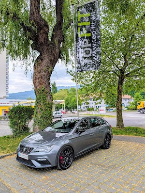 Seat Leon Cupra 300 ST 4Drive | Top Zustand | Scheckheft | 89tkm Bild 5