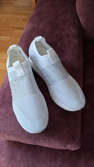 Weiße Sommersneaker Gr. 39