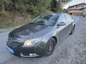 Opel  insignia  1.6  Bild 3