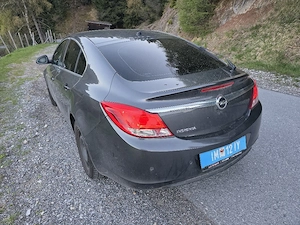 Opel  insignia  1.6  Bild 2