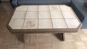 Fliesentisch zu verschenken 110x70x55cm LxBxH