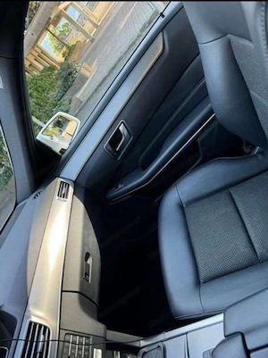 mercedes E 220 Bild 5