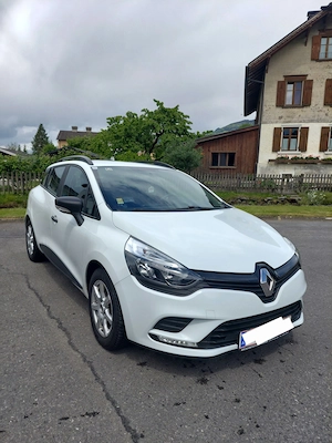 Renault Clio Baujahr 2018 mit 64.000 km. Sehr sparsam  Bild 2