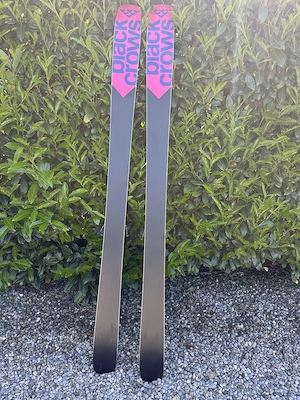 Black Crows Camox Freeride Ski mit Marker Kingpin Bindung und Fellen Bild 4