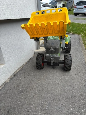 Tretttraktor Fend Bild 2