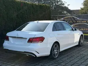 Mercedes-Benz E-Klasse Bild 2