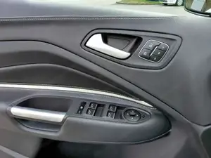 Ford Kuga Bild 18