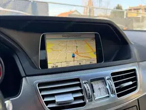 Mercedes-Benz E-Klasse Bild 14
