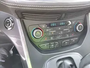Ford Kuga Bild 19