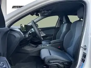 BMW 118d 5-Türer // Komfortzugang // Sitzheizung Bild 9