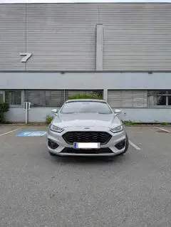 Ford Mondeo Bild 5