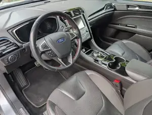 Ford Mondeo Bild 14