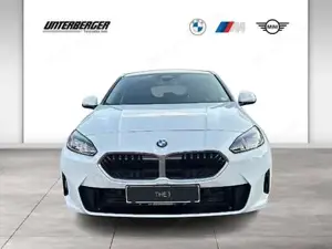 BMW 118d 5-Türer // Komfortzugang // Sitzheizung Bild 4