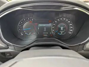 Ford Mondeo Bild 12