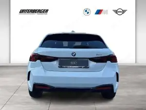BMW 118d 5-Türer // Komfortzugang // Sitzheizung Bild 3