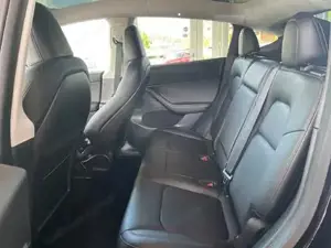 Tesla Model Y Bild 10