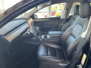 Tesla Model Y Bild 9