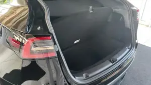 Tesla Model Y Bild 13