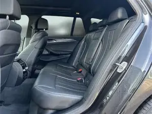 BMW 520d xDrive Touring // M Sportpaket // Anhängerkupplung Bild 10