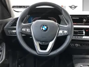 BMW 116d 5 - Türer Vorführwagen // Sport Line //  Anhängerkupplung Bild 8
