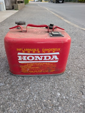 Honda Benzintank Bild 2