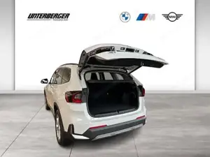 BMW X1 xDrive20d U11 Head-Up HK HiFi DAB LED RFK Bild 12