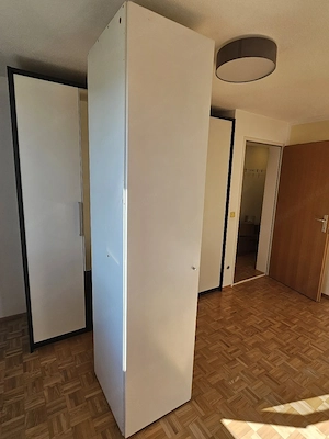 Schrank kostenlos abzugeben  Bild 3