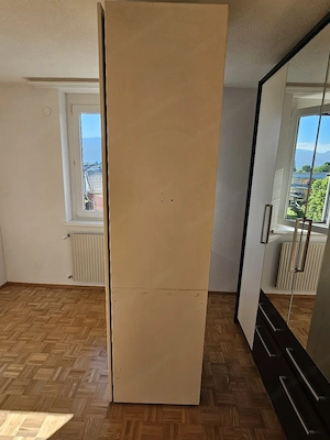 Schrank kostenlos abzugeben  Bild 4