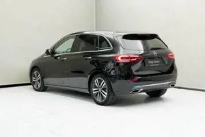 Mercedes-Benz B 250 e KAM ParkAss. SpurH Navi Pano KlimaA FLA Bild 10