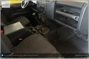 Land Rover Defender Bild 5