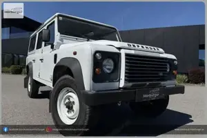 Land Rover Defender Bild 10
