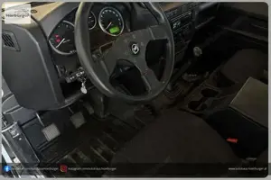 Land Rover Defender Bild 3