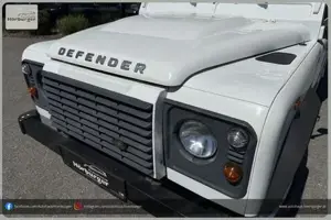 Land Rover Defender Bild 17