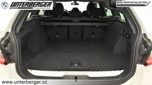 BMW 330e xDrive M Sportpaket // Innovationspaket // Anhängerkupplung elektrisch Bild 14