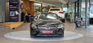Mercedes-Benz E 220 Bild 2