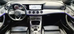 Mercedes-Benz E 220 Bild 12