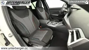 BMW 330e xDrive M Sportpaket // Innovationspaket // Anhängerkupplung elektrisch Bild 12