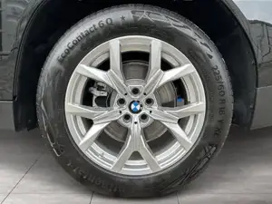 BMW X3 20d xDrive Innovations Paket // DAB-Tuner // Anhängerkupplung elektrisch Bild 12