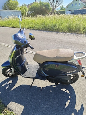 Online MEMORY Motorroller Moped Bild 3