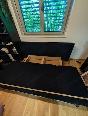 Verschenke Schwarze Schlafcouch Bild 3