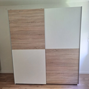 Kleiderschrank, Selbstabholung in Muntlix Bild 3
